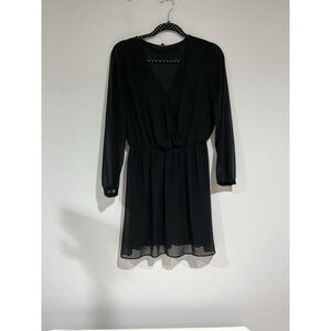 Womans Express Medium Black Long Sleeve V Neck Wrap Lined Shear Sleeves Dress